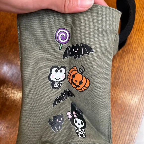 Forever 21 x Hello Kitty and Friends Spooky Tote Bag | NWT - Picture 4 of 5